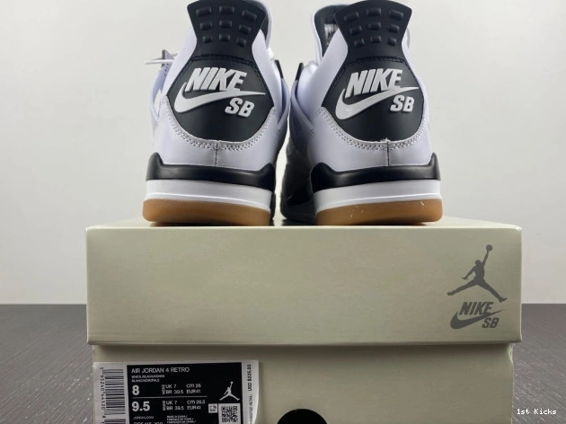 1st Kicks Shoes Retro SB Jordan DR5415-100 4 0704